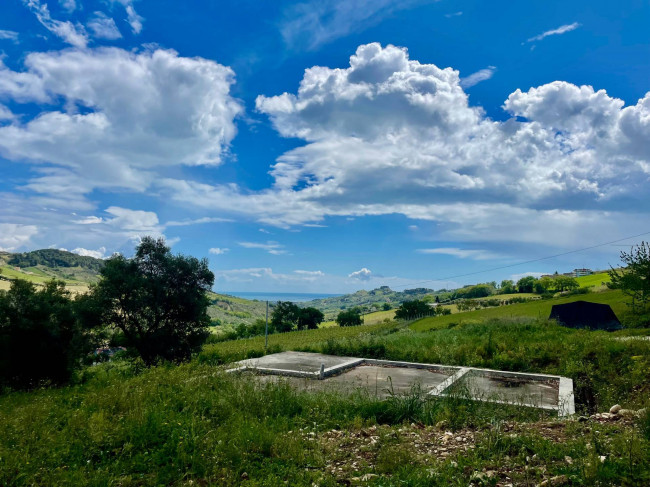 Rustici e Casali in vendita a Monteprandone