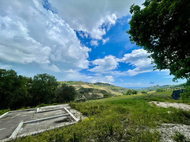 Rustici e Casali in vendita a Monteprandone