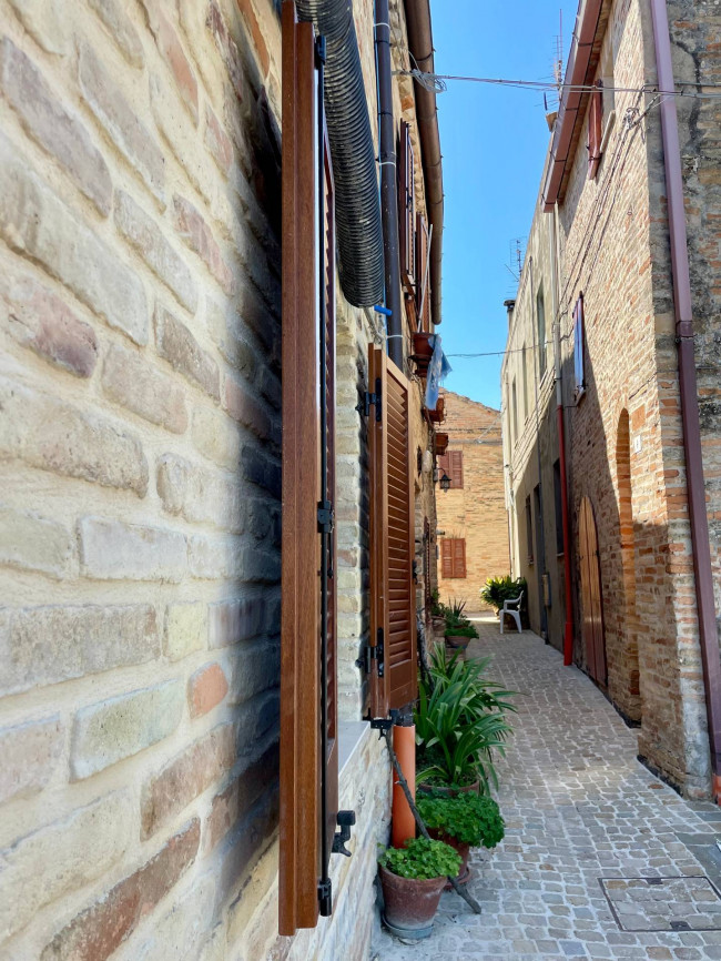 Centri Storici in vendita a Altidona