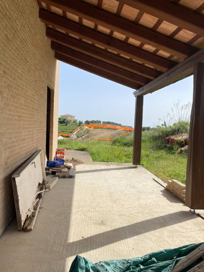 Rustici e Casali in vendita a Cupra Marittima