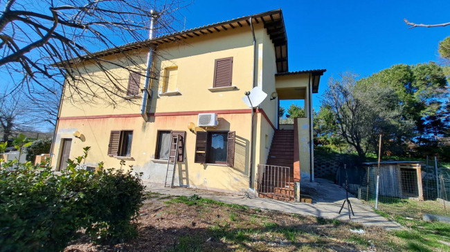 Rustici e Casali in vendita a Ripatransone