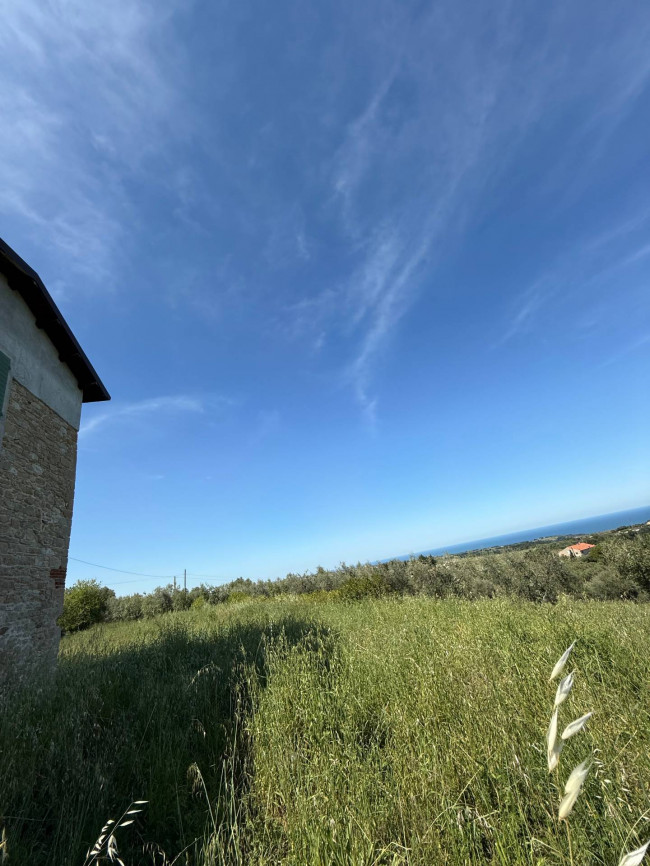 Rustici e Casali in vendita a Ripatransone