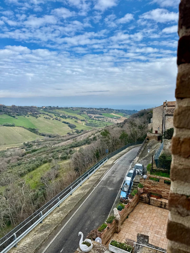Centri Storici in vendita a Altidona
