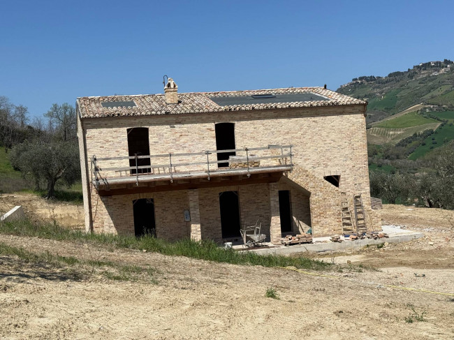 Rustici e Casali in vendita a Ripatransone
