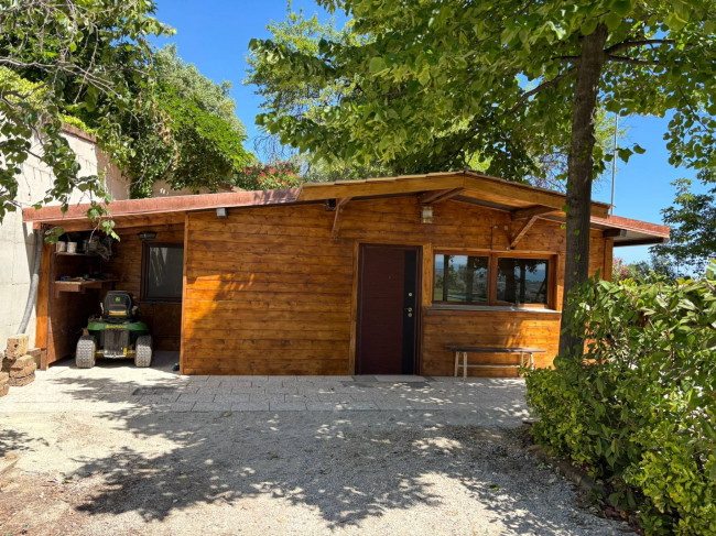 Luxury Villas for sale in Colonnella