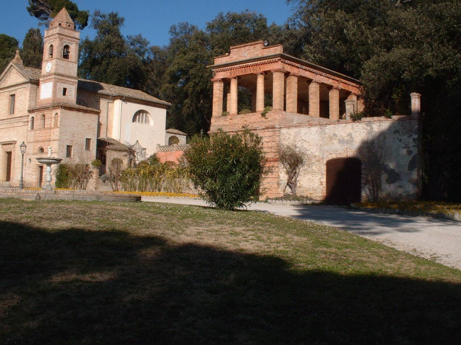 Ville di Prestigio in vendita a Cupra Marittima
