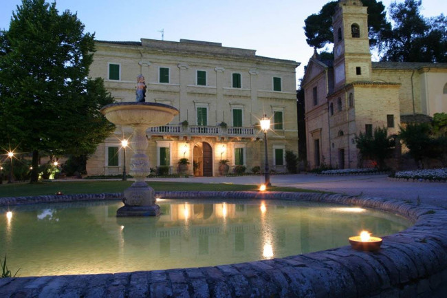 Ville di Prestigio in vendita a Cupra Marittima