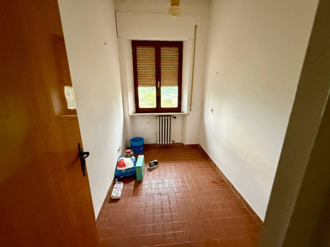 Rustici e Casali in vendita a Offida