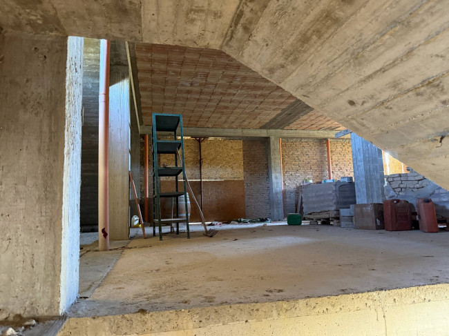 Cottages and Farmhouses for sale in Cupra Marittima