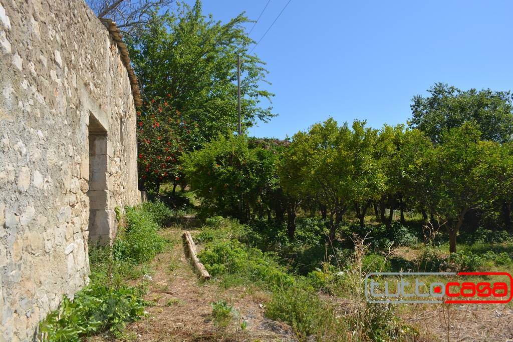 Rustico - Cascina SCICLI vendita    TUTTO CASA REAL ESTATE DI ARRABITO GUGLIELMO