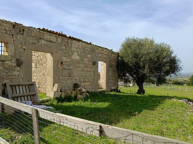 Terreno agricolo / edificabile in Vendita a Scicli