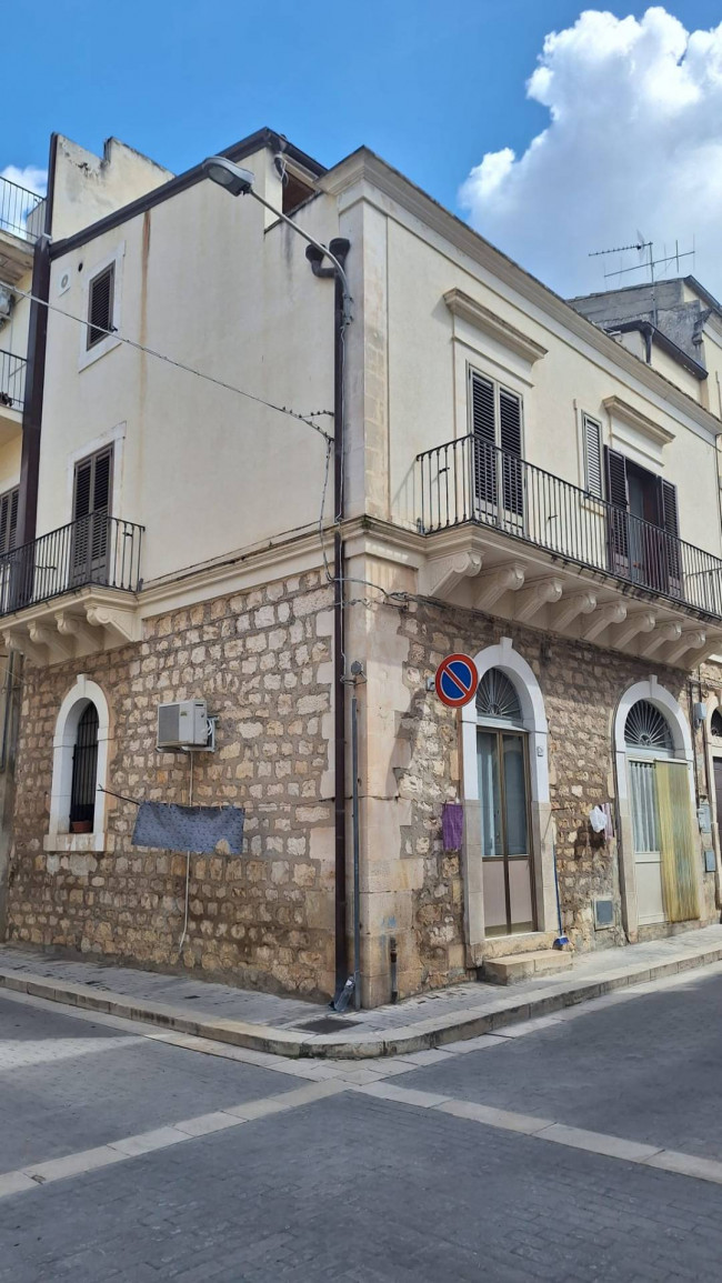 Casa singola in Vendita a Scicli