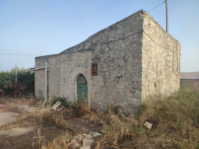 Casali e Fabbricati rurali in Vendita a Scicli