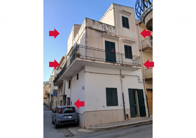 Casa singola in Vendita a Scicli