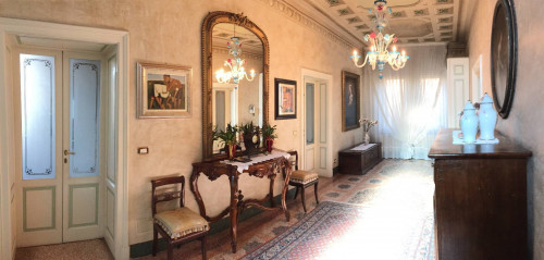 Villa in Vendita a Castellucchio