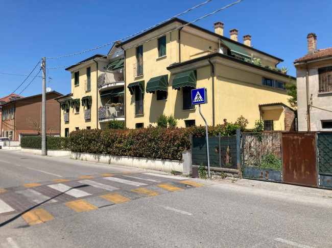 bilocale in Vendita a Porto Mantovano