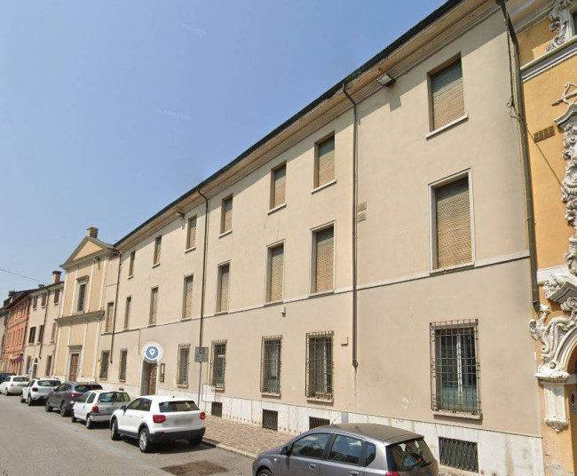 Palazzo storico padronale in Vendita a Mantova