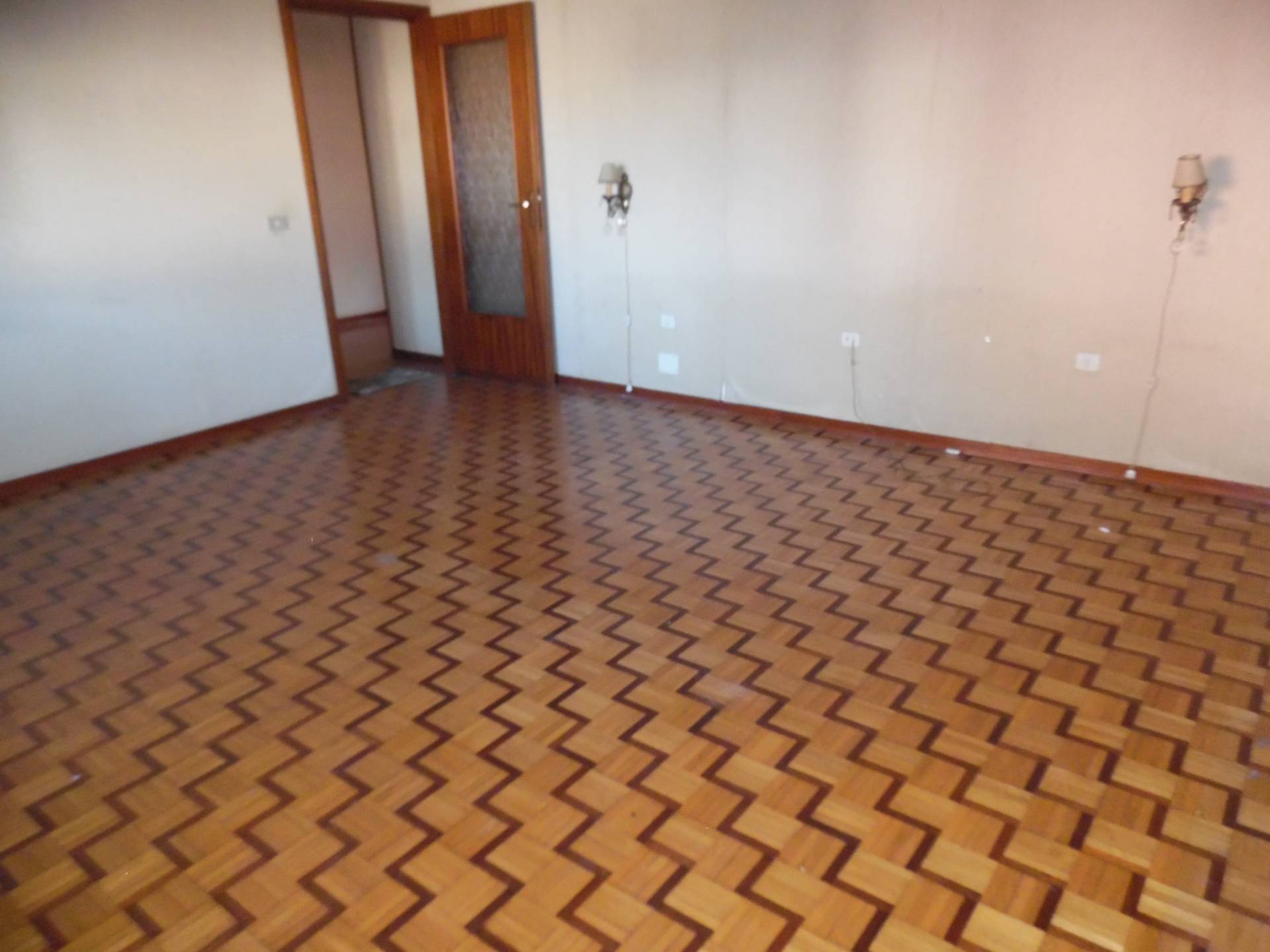 Casa indipendente in vendita a Retorbido (PV)