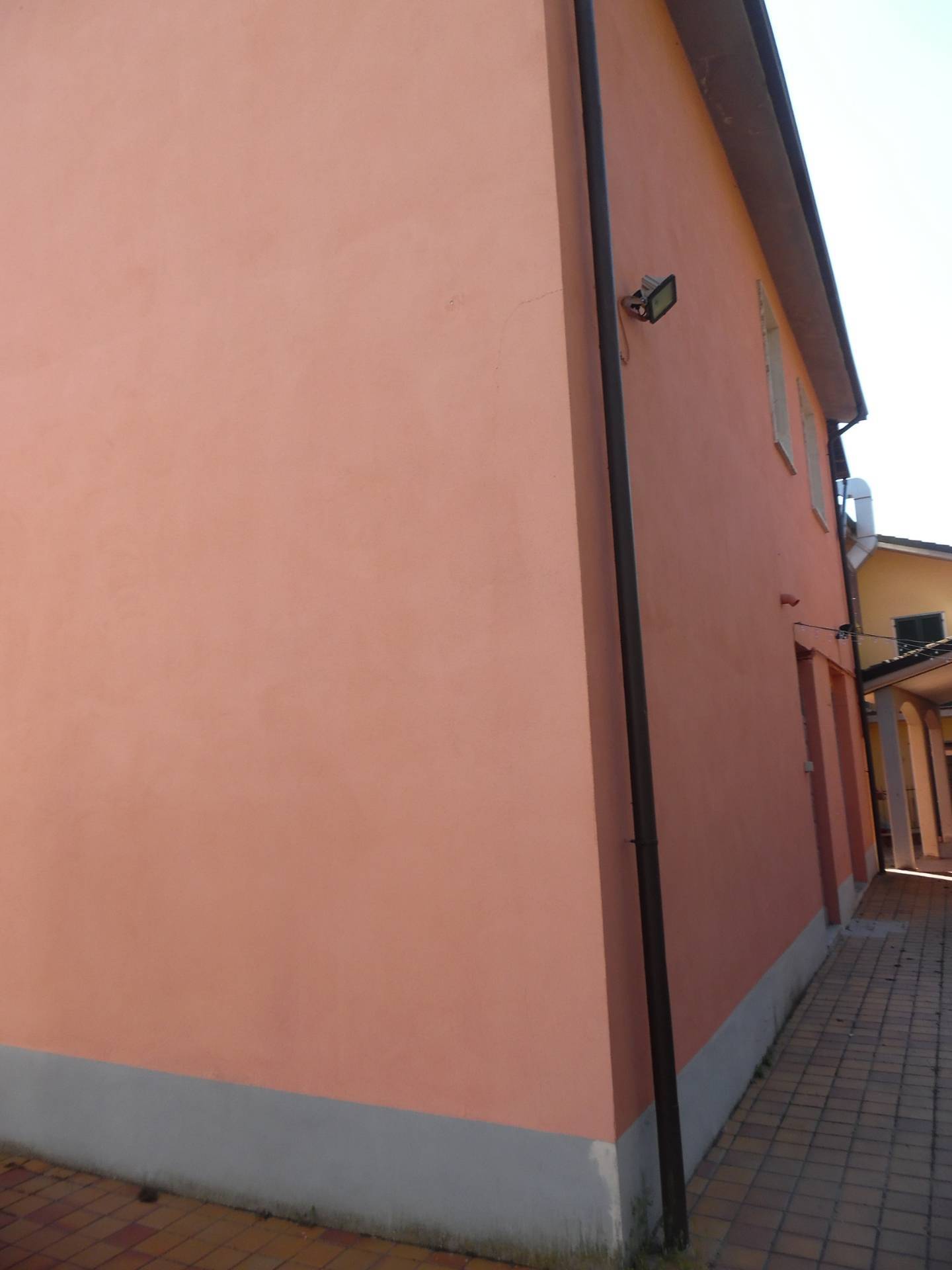 Casa indipendente in vendita Pavia