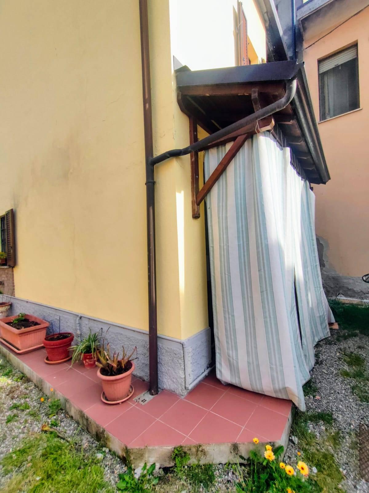 Casa indipendente in vendita a Lungavilla (PV)