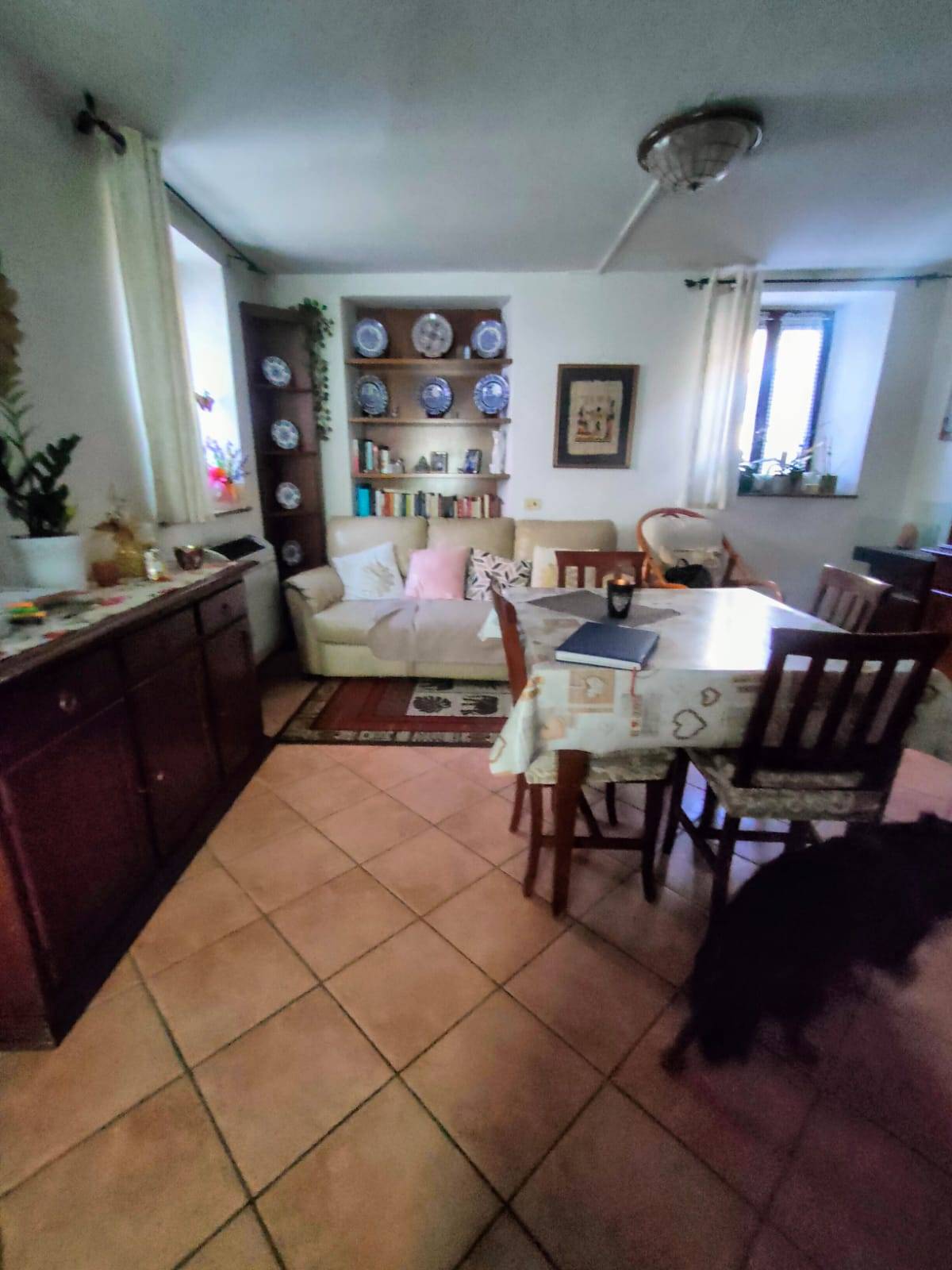 Casa indipendente in vendita a Lungavilla (PV)