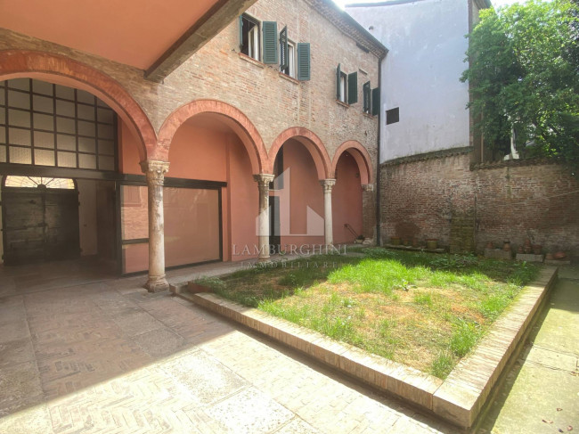 Casa indipendente