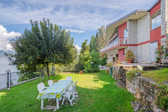 Villa in vendita a Torri Del Benaco (VR)