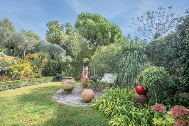 Rustico in vendita a Costermano Sul Garda (VR)