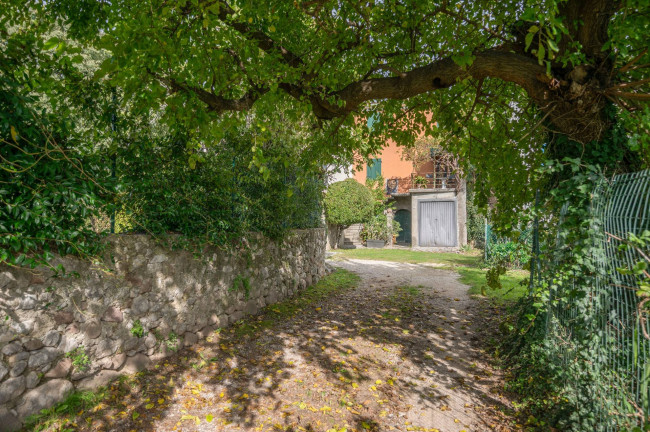 Rustico in vendita a Costermano Sul Garda (VR)