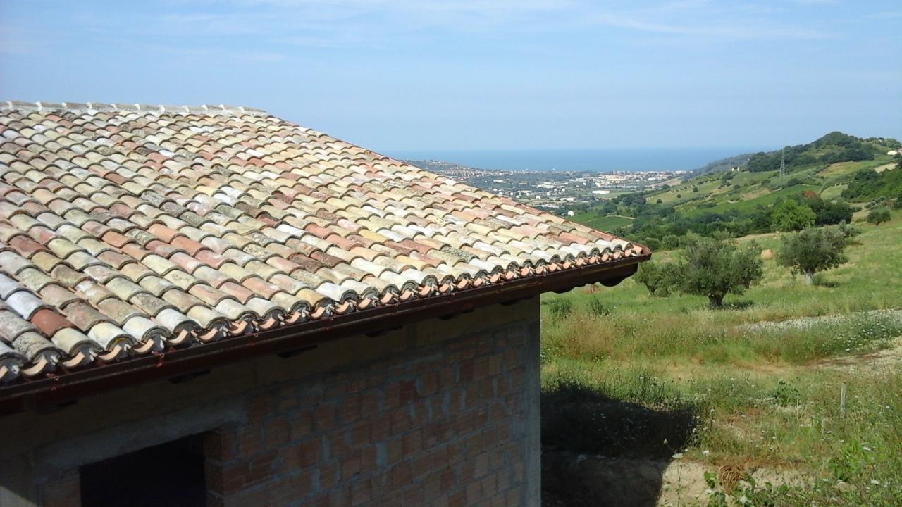 Terreno edificabile in vendita a Montefiore Dell'aso (AP)