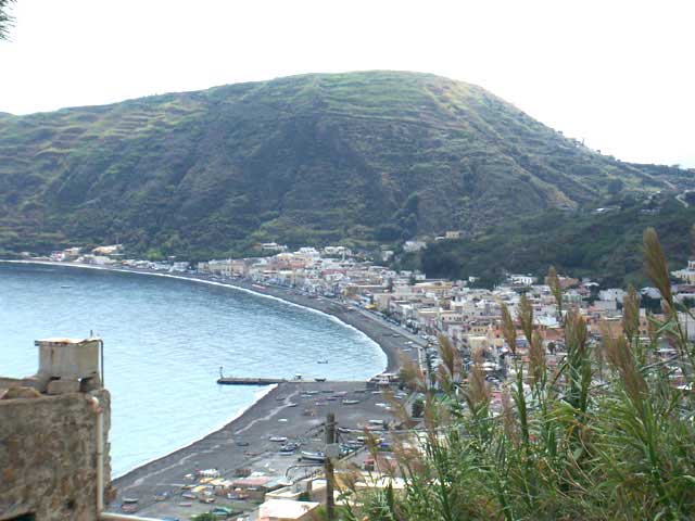  lipari vendita quart: canneto casaitalia