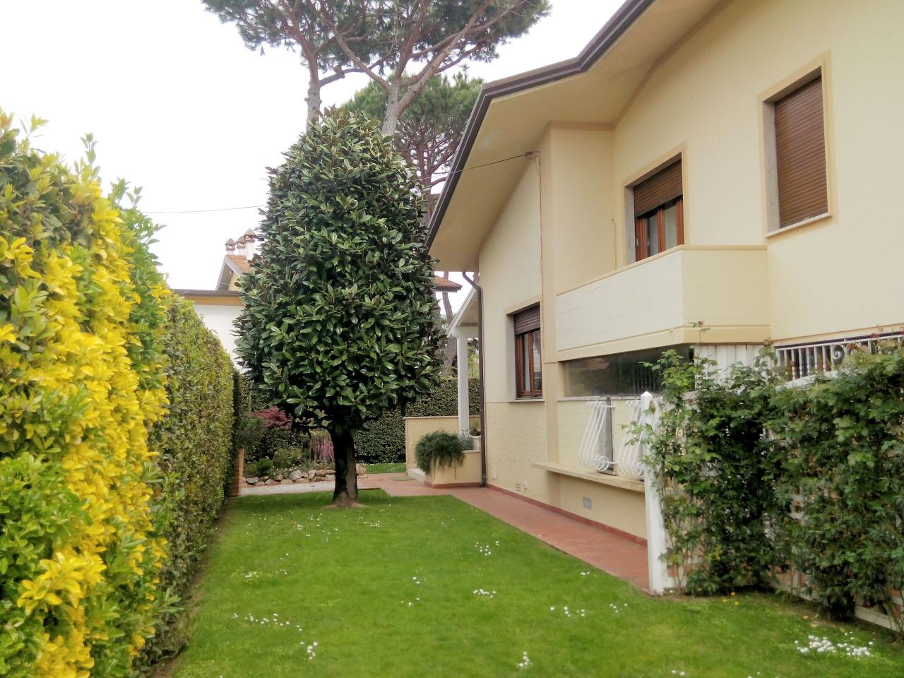 Villa CAMAIORE vendita  Lido di Camaiore  ASIP sas di Maurizio Bolognini e C.