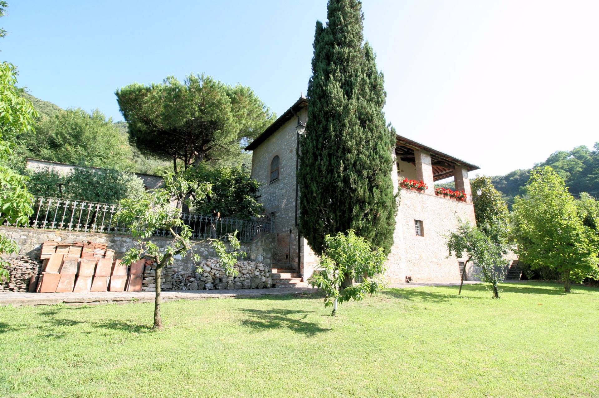 Rustico - Cascina LUCCA vendita  Maggiano  ASIP sas di Maurizio Bolognini e C.