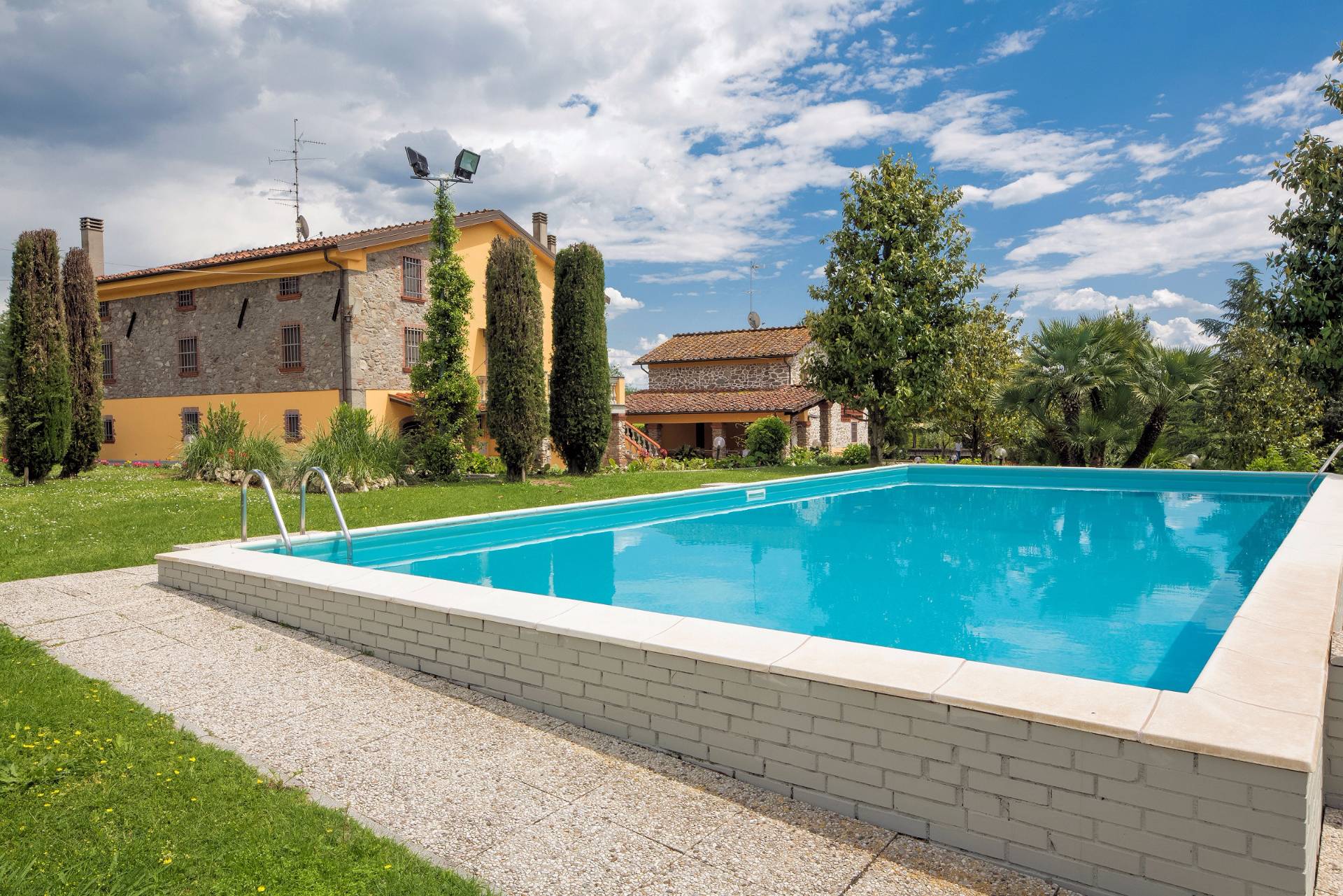 Rustico - Cascina CAPANNORI vendita  Gragnano  ASIP sas di Maurizio Bolognini e C.