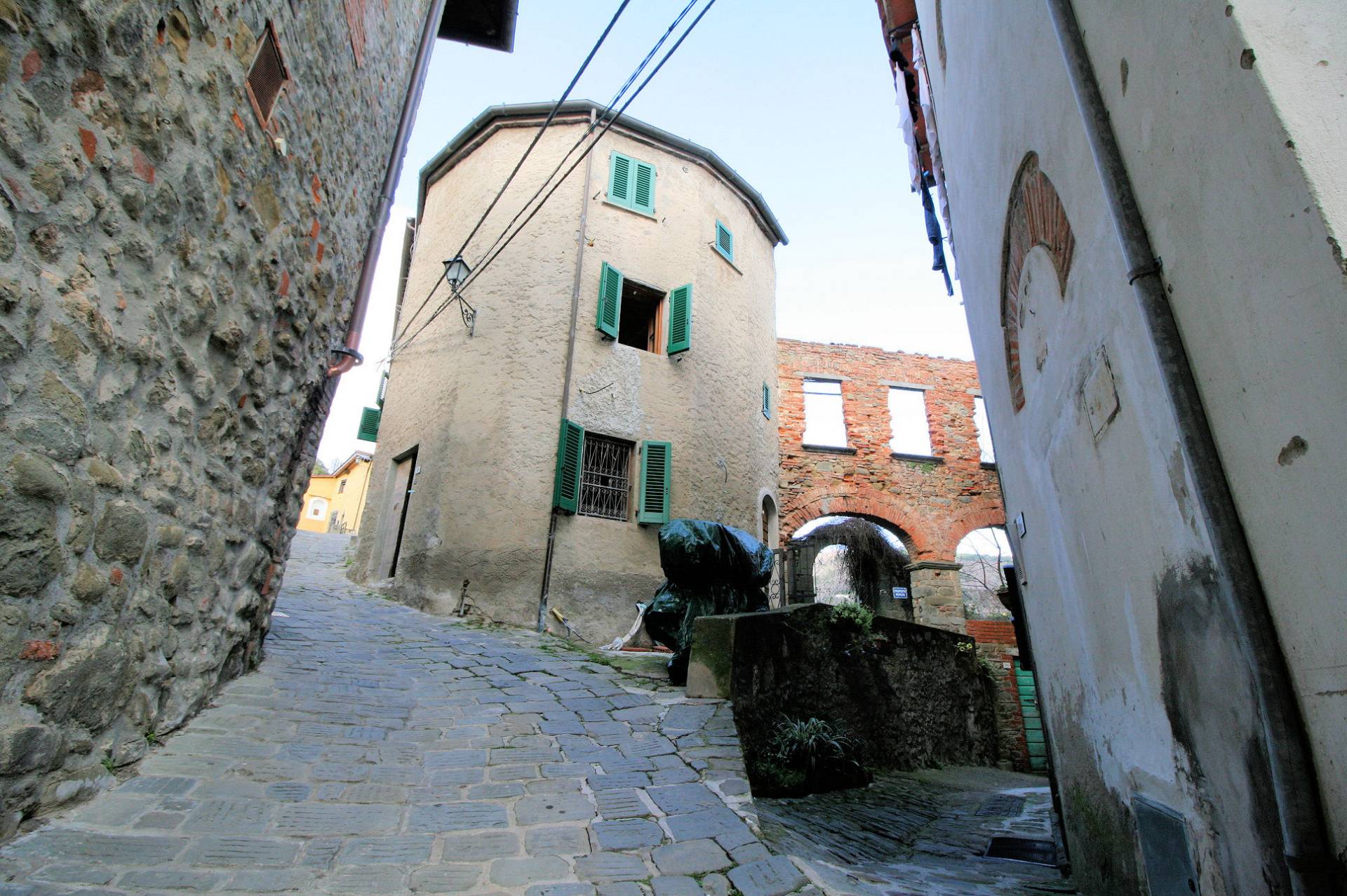 Villa Unifamiliare - Indipendente MASSA E COZZILE vendita  Massa  ASIP sas di Maurizio Bolognini e C.