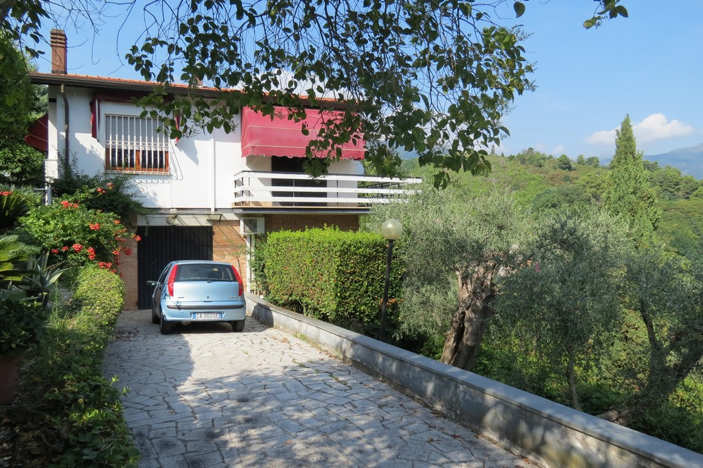 Villa CAMAIORE vendita  Capezzano Pianore  ASIP sas di Maurizio Bolognini e C.