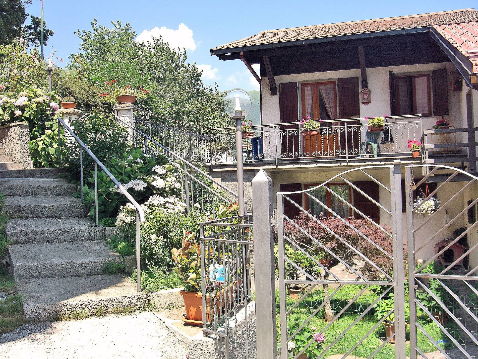 Villa CUTIGLIANO vendita  Pianosinatico  ASIP sas di Maurizio Bolognini e C.