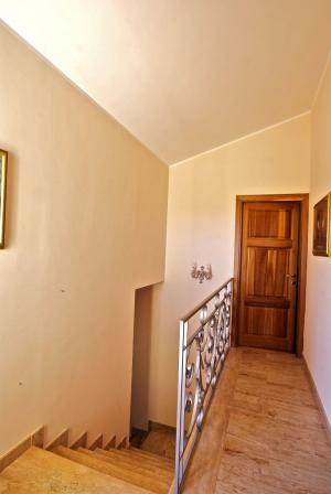 Villa ristrutturata con parco in vendita a Pitigliano