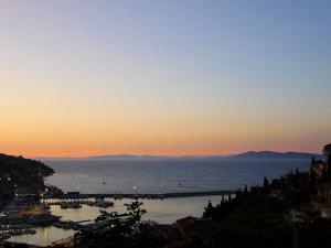 Gestione attivita' commerciale di complesso turistico ricettivo in vendita a Monte Argentario