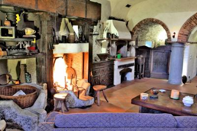 Rustico Toscano in vendita a Camaiore