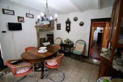 Porzione di terratetto con giardino e vista panoramica in vendita a Manciano