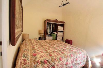 Appartamento con vista panoramica in centro storico in vendita a Volterra