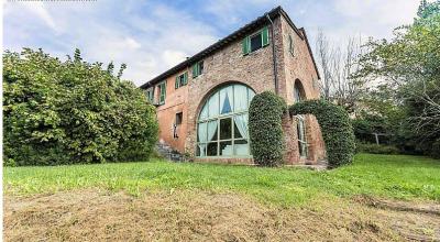 Antico casolare ristrutturato in vendita a Pontedera