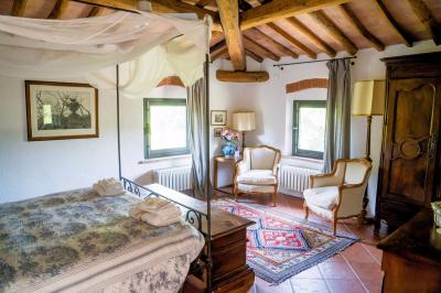  for sale in Montaione