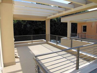 Villette bifamiliari di nuova costruzione a 600 metri dal mare in vendita a Camaiore