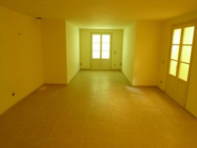 Villetta unifamiliare con giardino in vendita a Forte dei Marmi