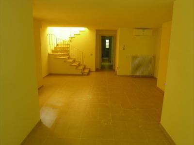 Villetta unifamiliare con giardino in vendita a Forte dei Marmi