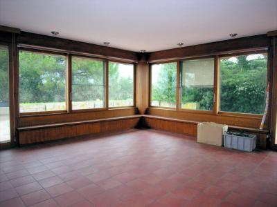 Villa di prestigio di ampia metratura con parco e vista mare in vendita a Massarosa