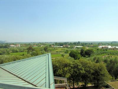 Villa di prestigio di ampia metratura con parco e vista mare in vendita a Massarosa