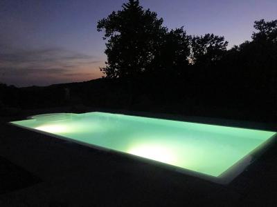 Azienda agricola con villa e piscina in vendita a Montecatini Val di Cecina